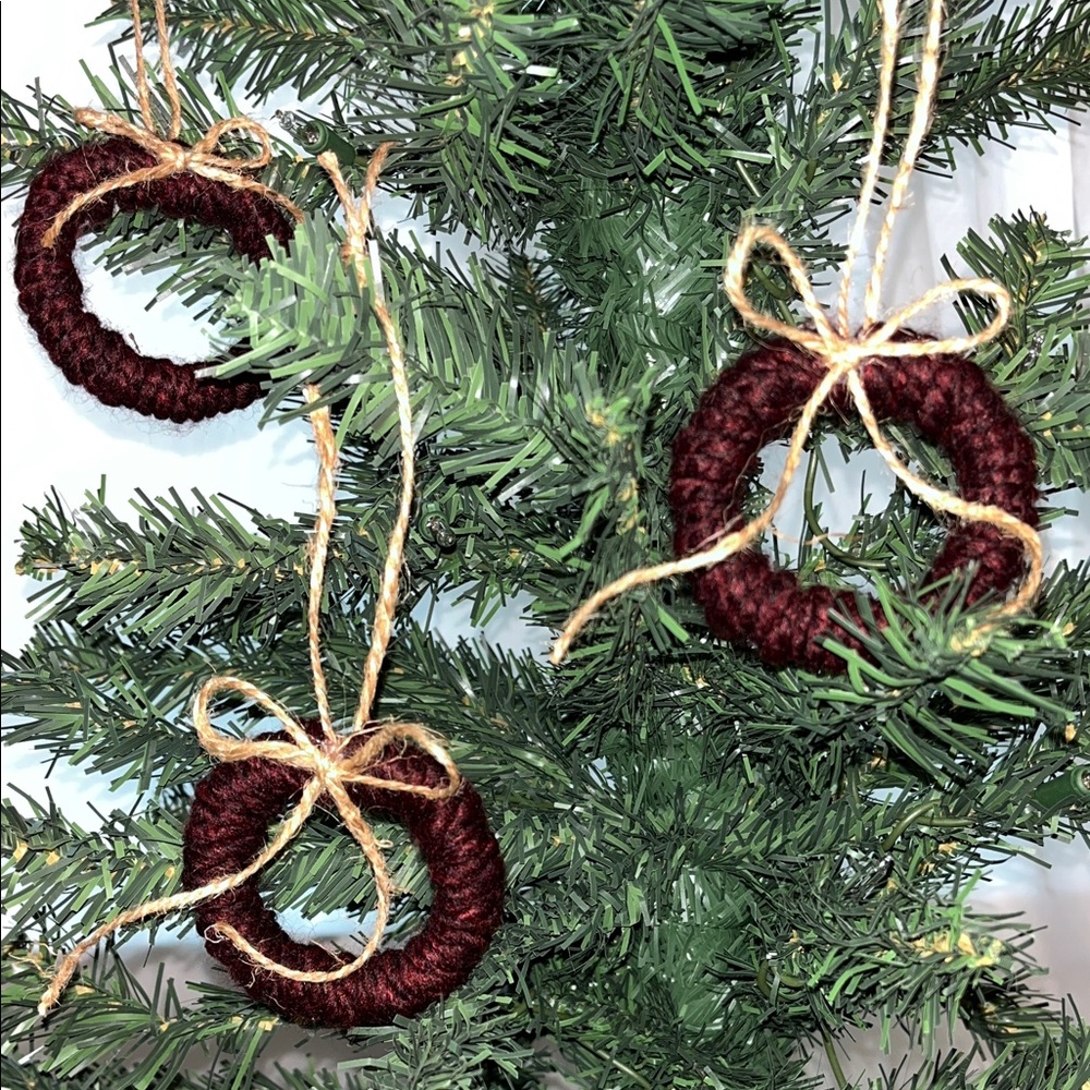 Christmas Ornament Wreath Farmhouse Country Primitive Bow Handmade